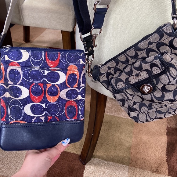 Coach Crossbody - Picture 2 of 7